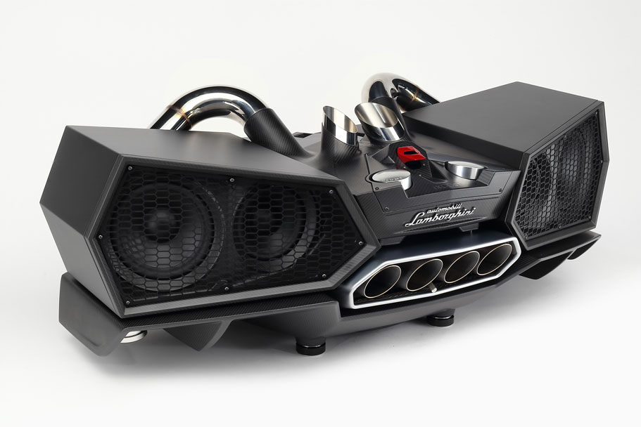 ESAVOX Aldebaran Black hi-fi system with monocoque chassis