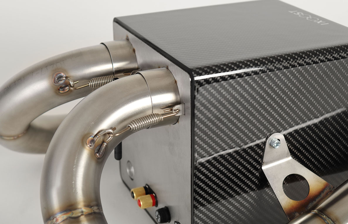 iXOOST KUBO Carbon impianto stereo di dimensioni ridotte di lusso