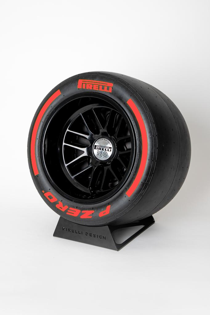 The new Pirelli P ZERO ™ Sound 150th Anniversary is born
